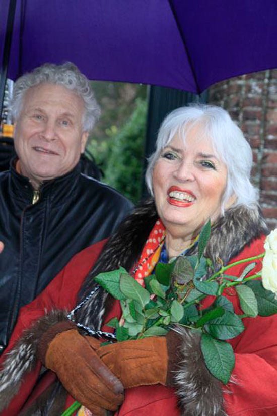 a-few-rare-happy-moments-at-the-funeral a-few-rare-happy-moments-at-the-funeral