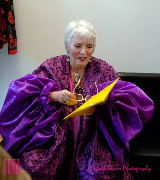 having-fun-reading-love-poems having-fun-reading-love-poems