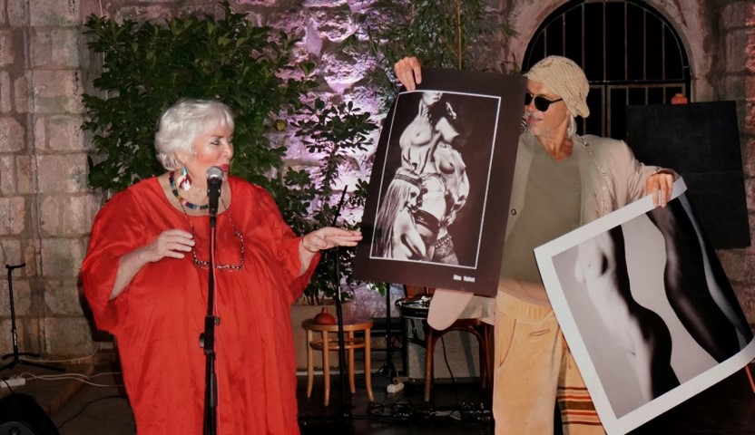 xie announcing awards Corr