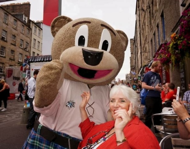 1235973_406869412758556_1375808534_n