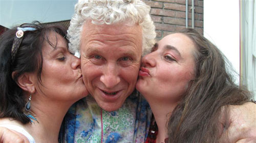 here-we-go-the-fat-kiss.jpg here-we-go-the-fat-kiss.jpg