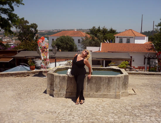 ALA-ANITA-EKBERG ALA-ANITA-EKBERG