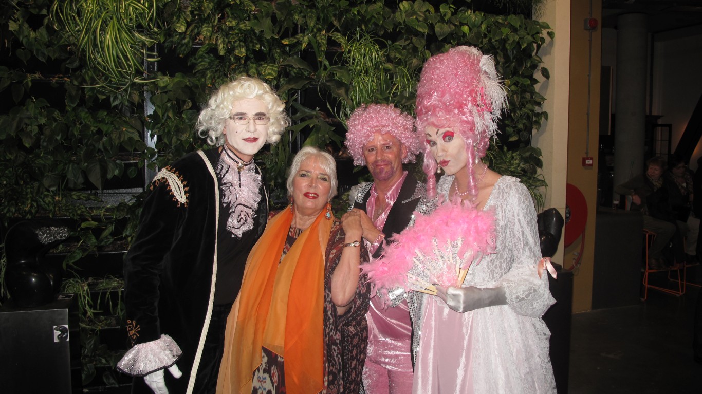 madame_de_pompadour_and_madame_antoine